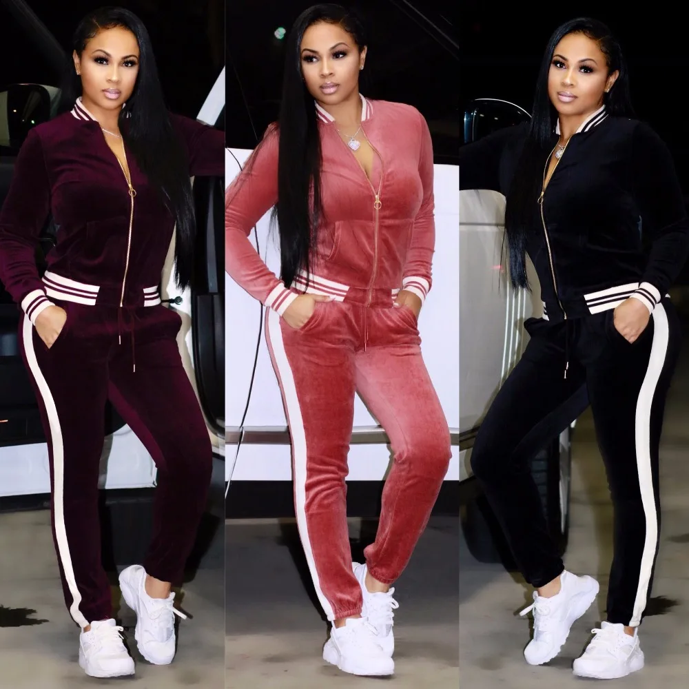 

Wholesale Two Piece Long Sleeve Zip Up Jacket and Pants suits designs Activewear velvet tracksuit for women