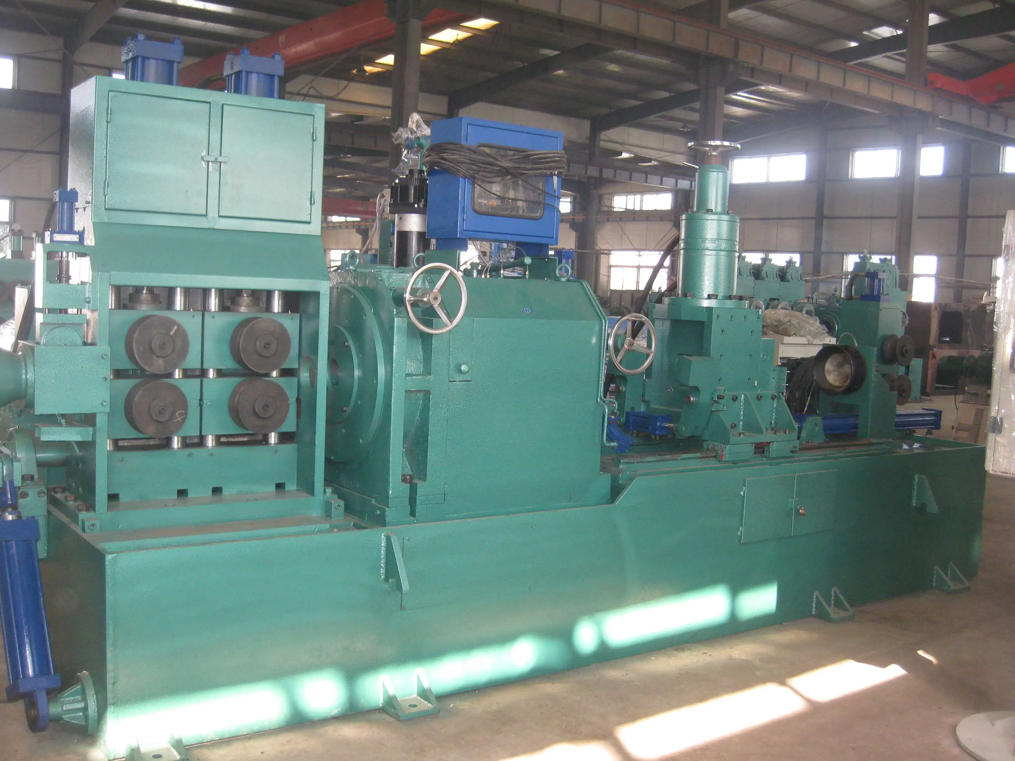 China High Quality Metal Bar Centerless Peeling Machine WXC100S