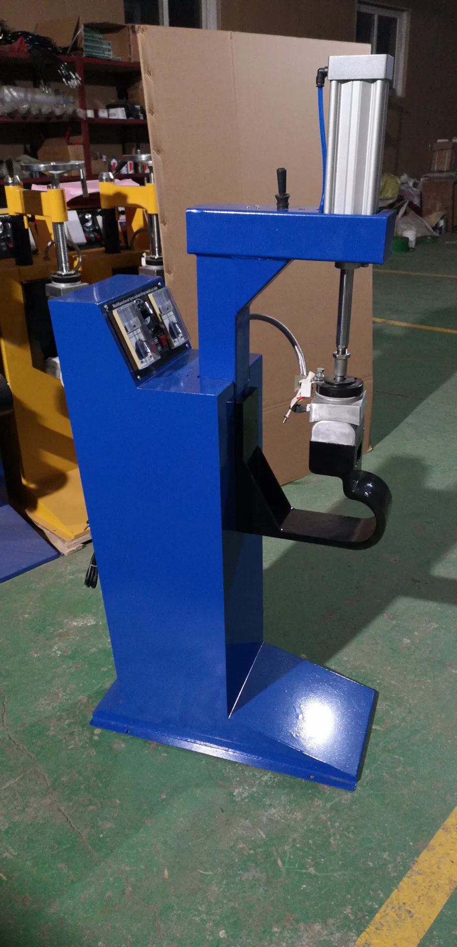 汽车修理设备轮胎硫化机