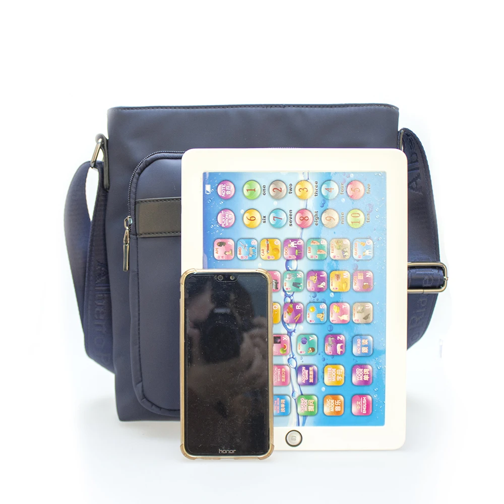 

Custom Retro Leisure Navy Blue PU Leather Messenger Bag Business Waterproof Sling Shoulder Crossbody Bags for men 2021