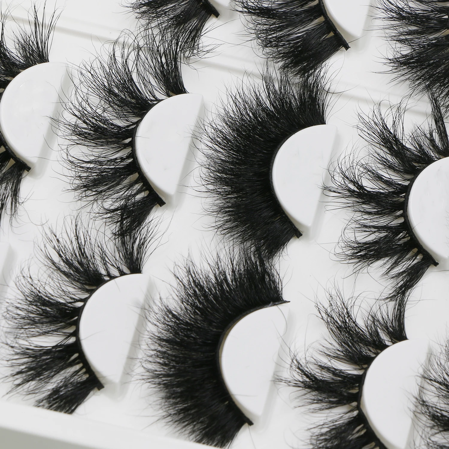 

25mm 3D Wispy Mink Eyelashes Vendor Luxury 25 mm 3D Mink Eyelash Lashes Vendor, Black