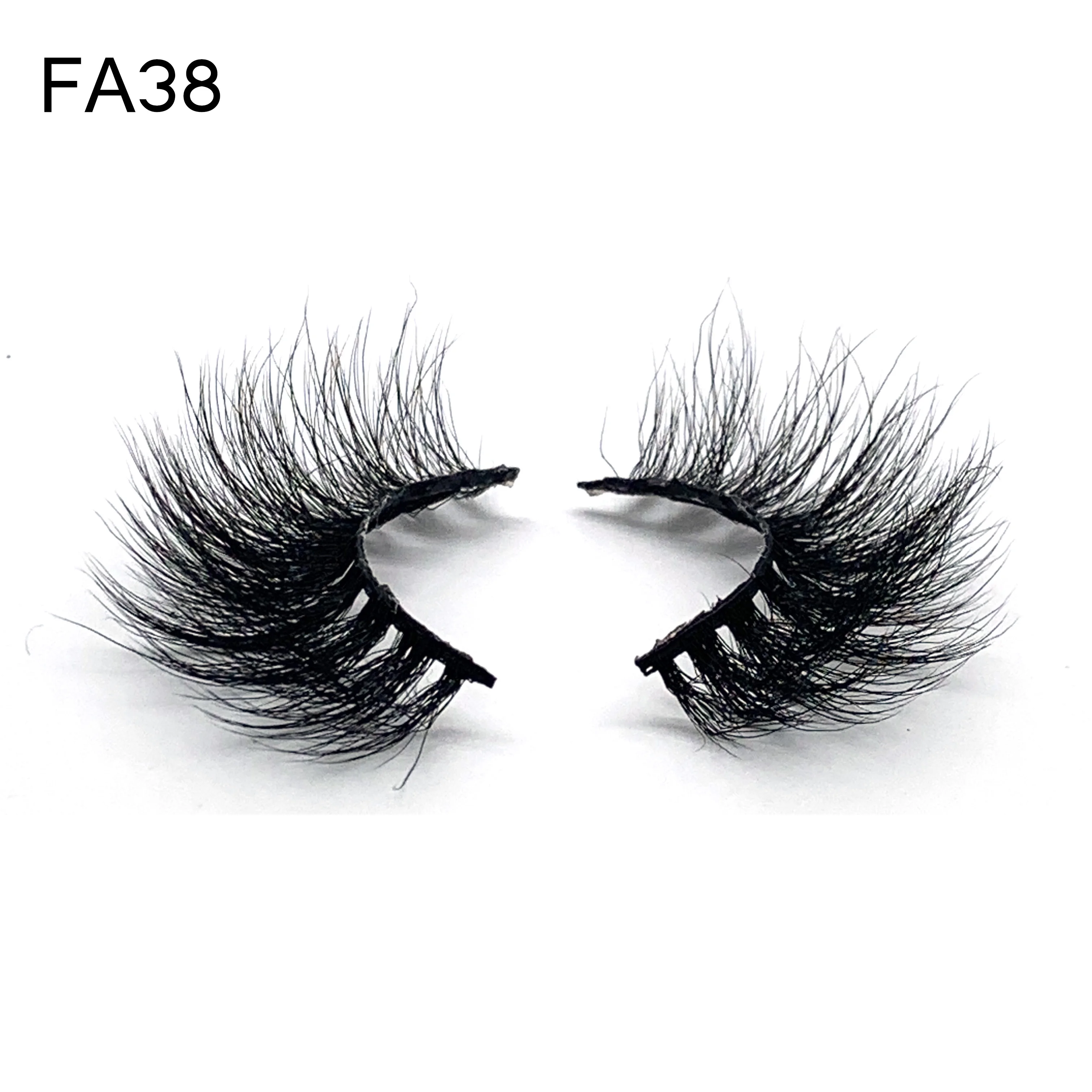 

Iconic Vegan-friendly Black Full Daily-use Vegan 24 hour Fake Eyelash as Fluffy as Mink Eyelashes, Natural black