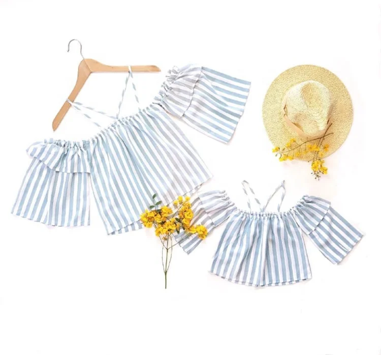 

Blue and whit one-shoulder striped top shirt for women and baby off shoulder short sleeve sexy strap sling shirt, As picture shows