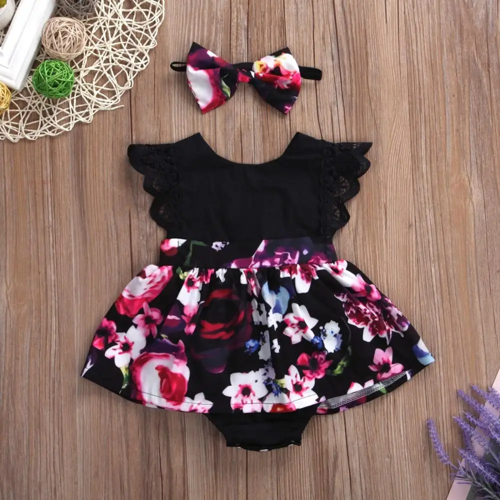 

Wholesale Baby girls jumpsuit and headband set cotton ruffled lace sleeveless flower dress rompers for babies, Picture shows