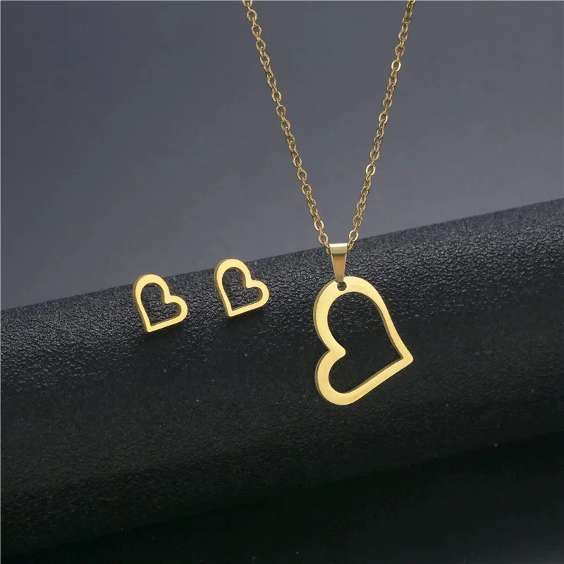 

Lateefah OEM Heart Shaped Earrings Necklace Set Stainless Steel Jewelry Set