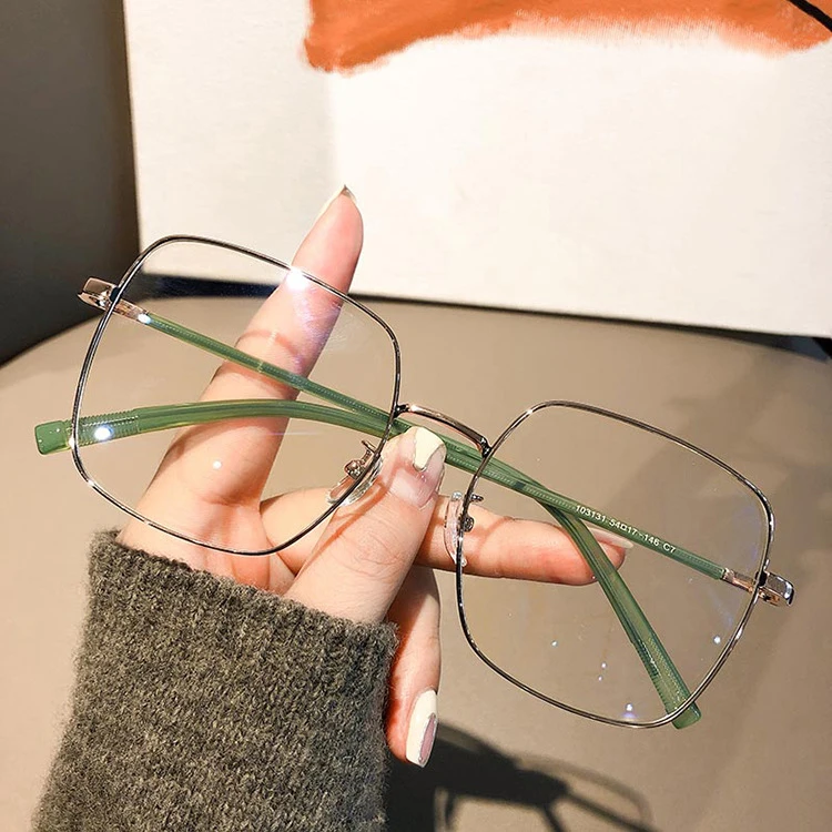 2022 New Model Can Be Equipped with Myopia Glasses Frame Stylish Eyeglass Frames Big Latest Spectacle China Anti Blue Metal Rack