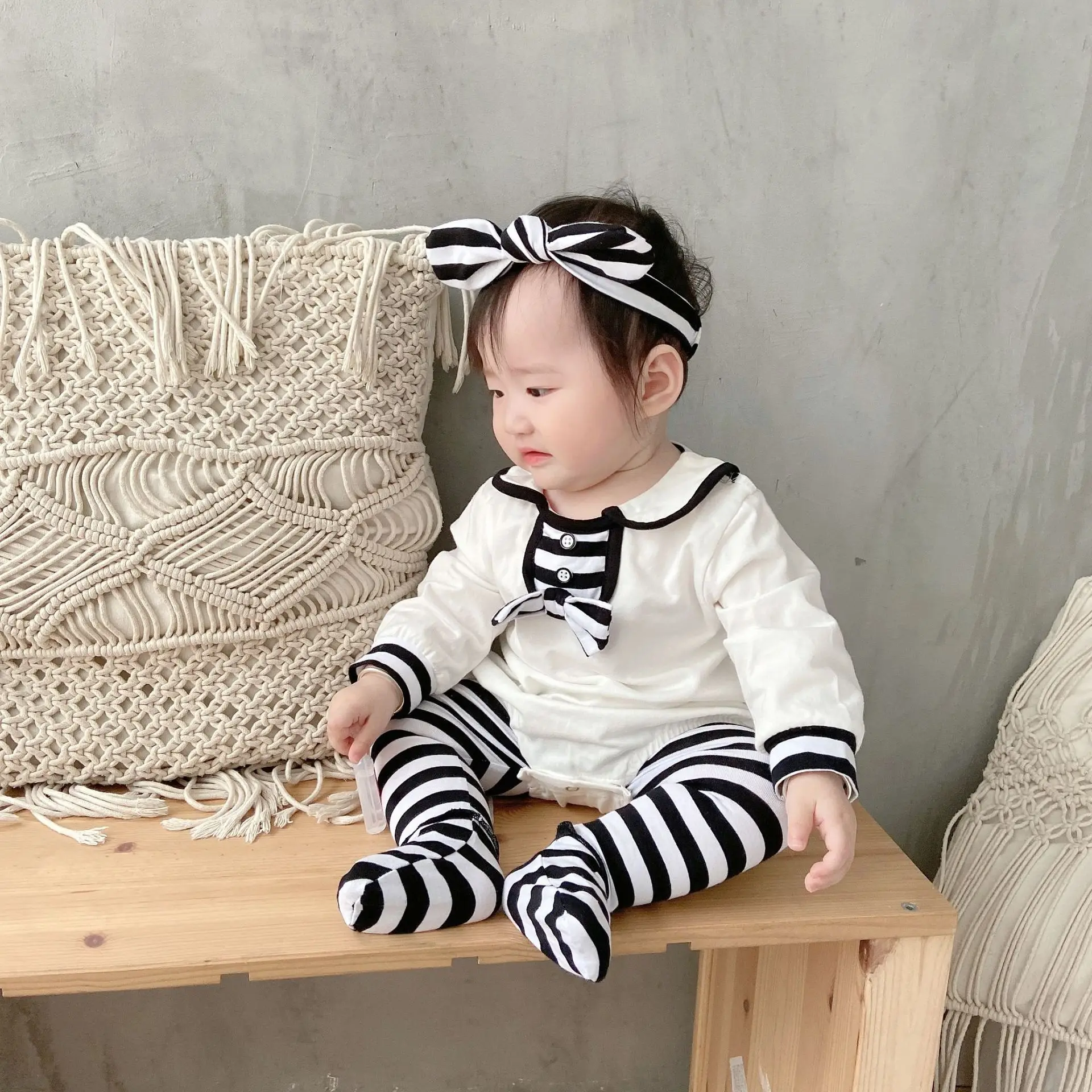 

rts 0-2 years old baby clothes sets 2020 autumn style baby striped romper pants suit