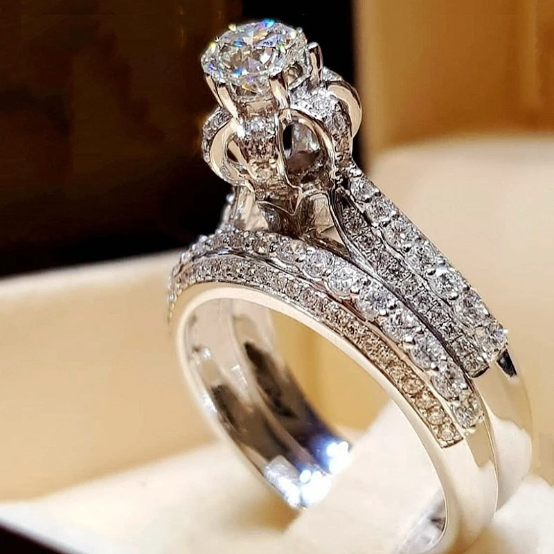 

2Pcs/Set Exquisite Fashion Cubic Zircon Rings Silver Plated Crystal Wedding Ring Set Engagement Rings for Women Luxury Jewelry