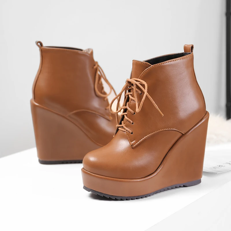 

Winter Round head waterproof platform fashion Ladies'wedges boots