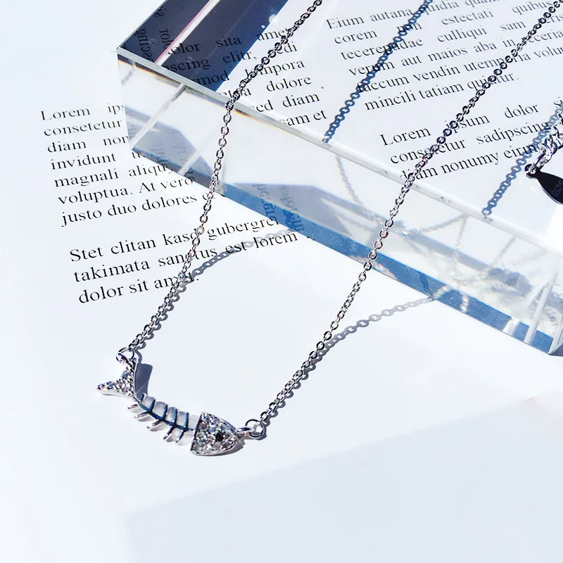 

JUHU Korea Mori Department Decoration Silver Chic Fishbone Necklace Female Korean Clavicle Chain Simple Necklace