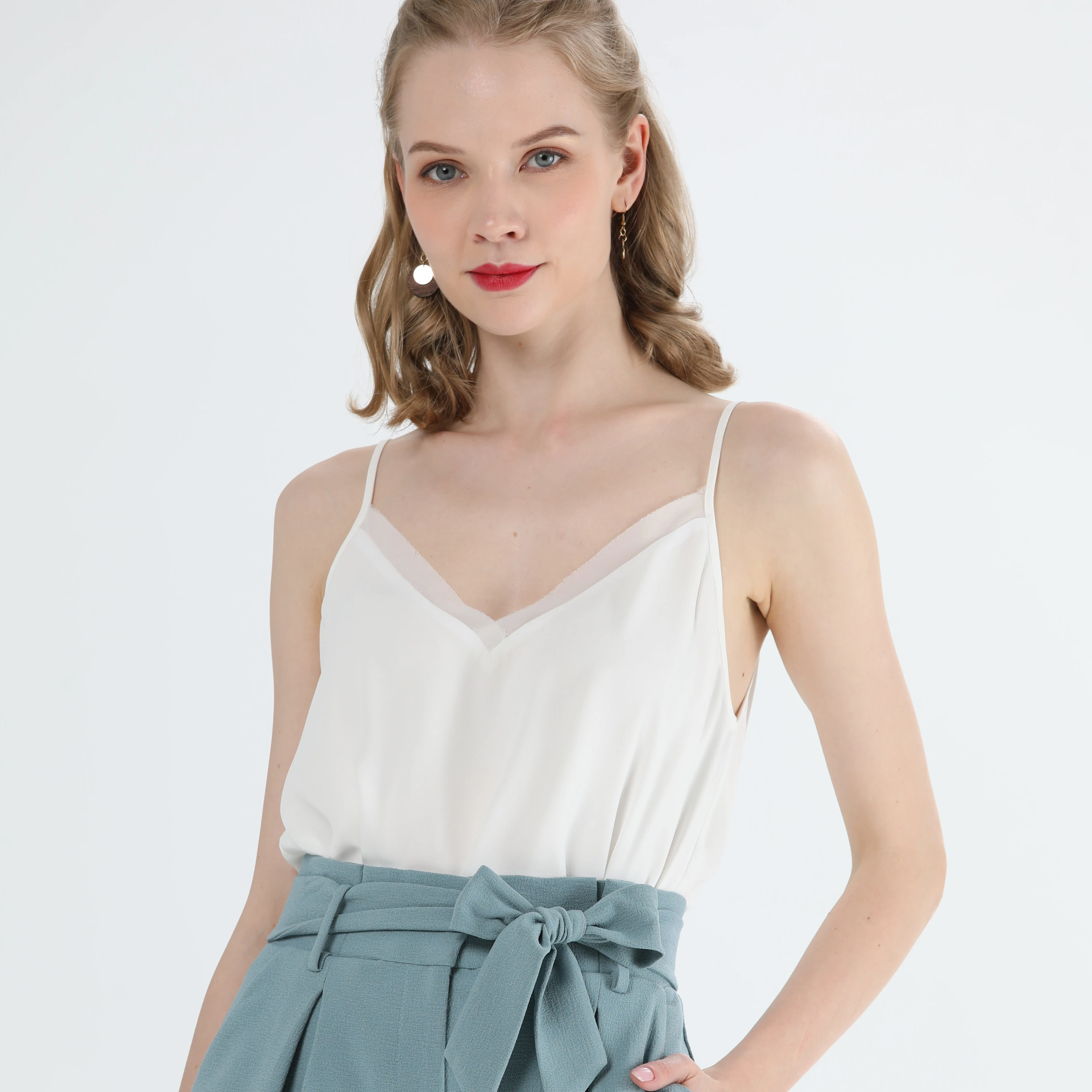 

Ladies Summer Casual Sleeveless White Chiffon Elegant Crop Cami Tank Top for Women