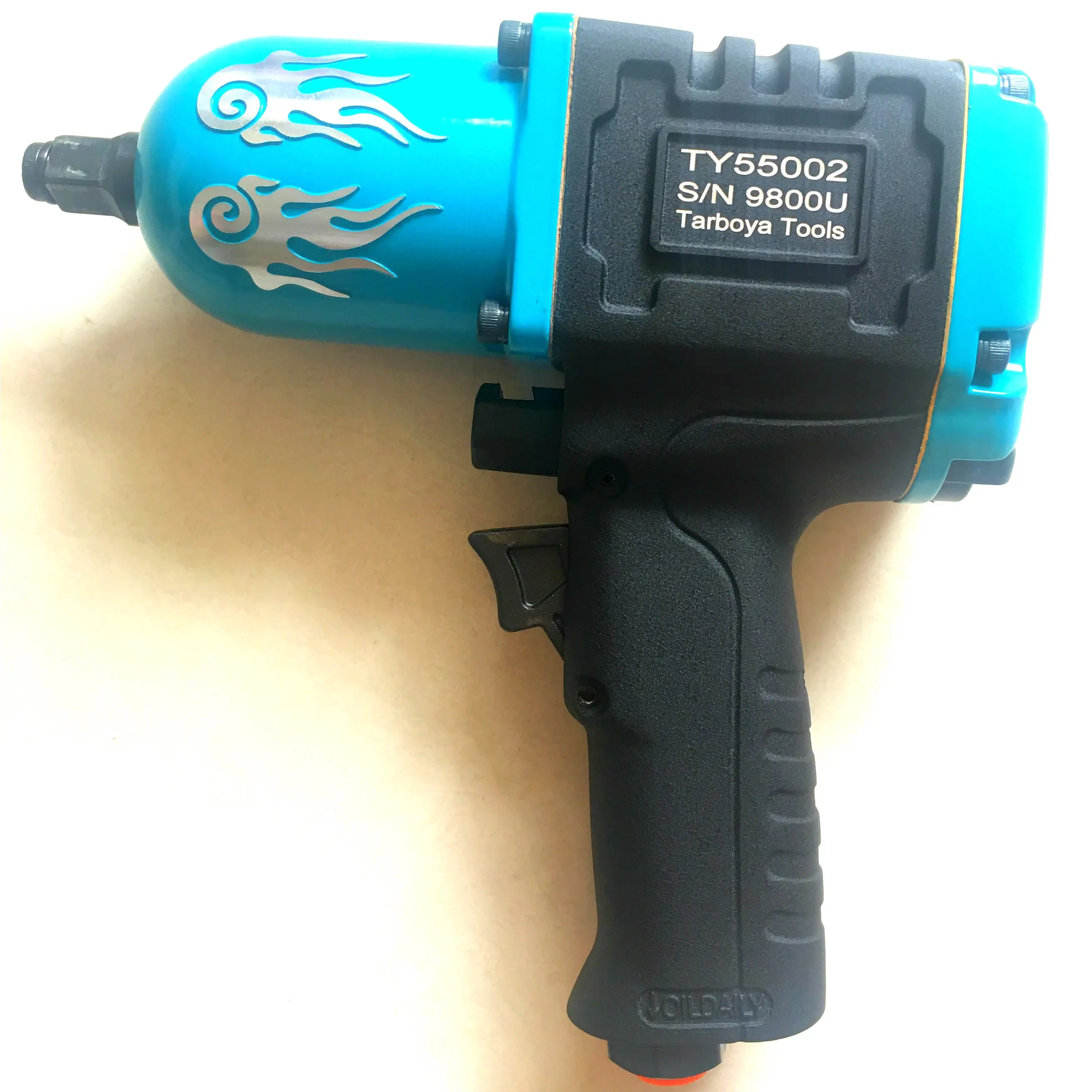
TY55001 Air Impact Wrench 7,000RPM 1,000 ft.lbs of bolt breakaway torque for fast removal 