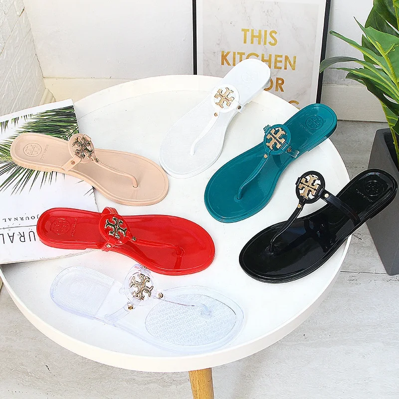 

Popular Design Diamond Sandals Designer Cute Sequins Casual Beach 2021 Sandal Slippers For Women Rhinestone Flip Flops Slippers, Picture