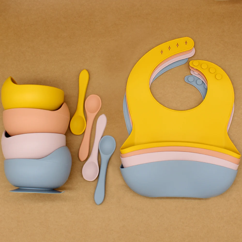 

2021 New Design 100% Food Grade Non-slip Suction Bowl Silicone Baby Bib Long Spoon Feeding Tableware Set for Infant, Customized colors