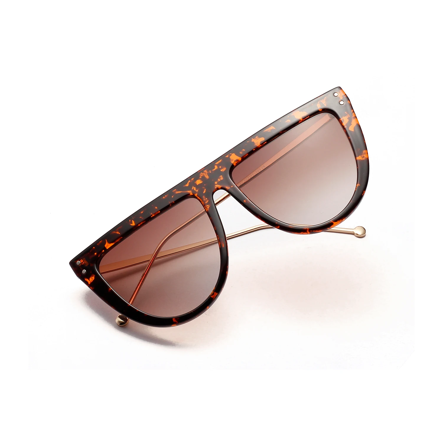 

Wholesale Gold Frame Metal Stylish Sunglasses For Women