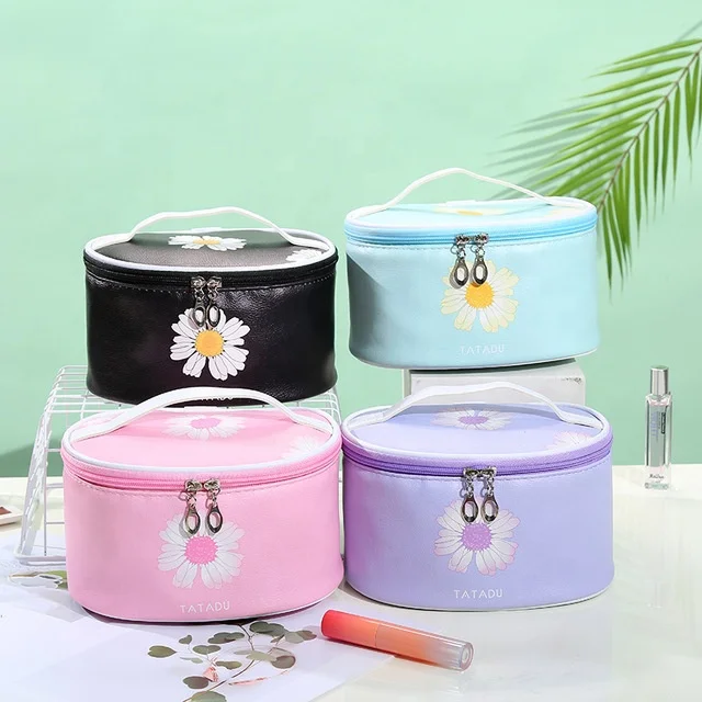 

2021 New Bucket Waterproof Toiletry Bag PU Washbag Daisy Travel Portable Cosmetic Bag, Purple, pink, blue, black