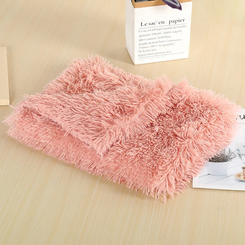 

Pet Dogs and Cats Blanket ALL SEASON Keep Warm Four Sizes Available 56*36CM 78*54CM 100*75CM 127*100CM Pet Dogs and Cat Blanket, Skin pink