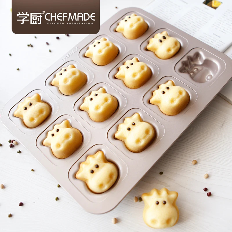 

CHEFMADE Kitchen Bakeware 12 Cup Cavity Carbon Steel Non Stick Cartoon Cows Calf Shape Baking Mould Cake Pan Mold, Champagne gold