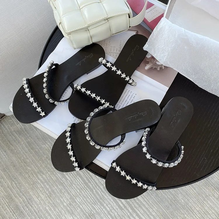 

Famous Brand Design Fashion Leather Luxury New Arrivals 2021 Clear Trendy Summer Designer Slide Ladies Heeled Women's Sandals