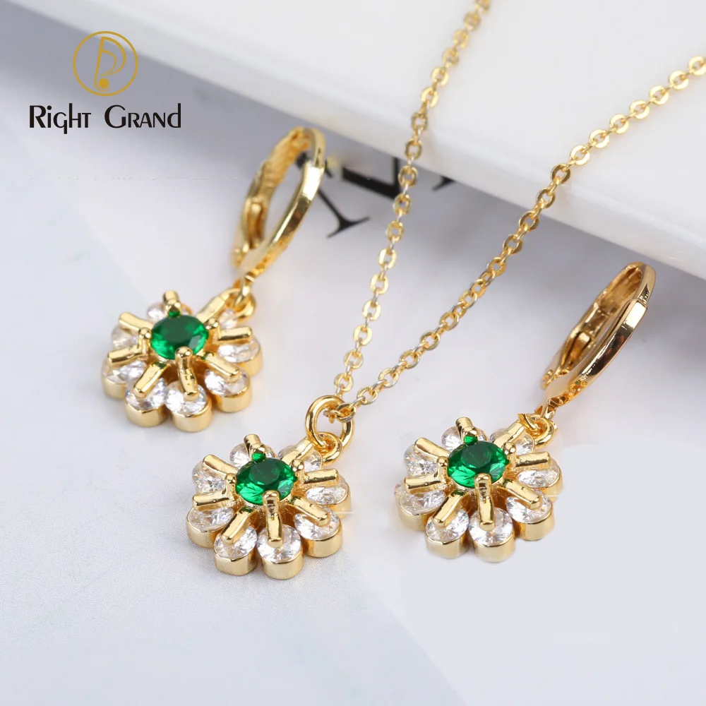 

Gold Plated Natural Green Zircon Sweet Flowers Women's Accessories Jewelry Set
