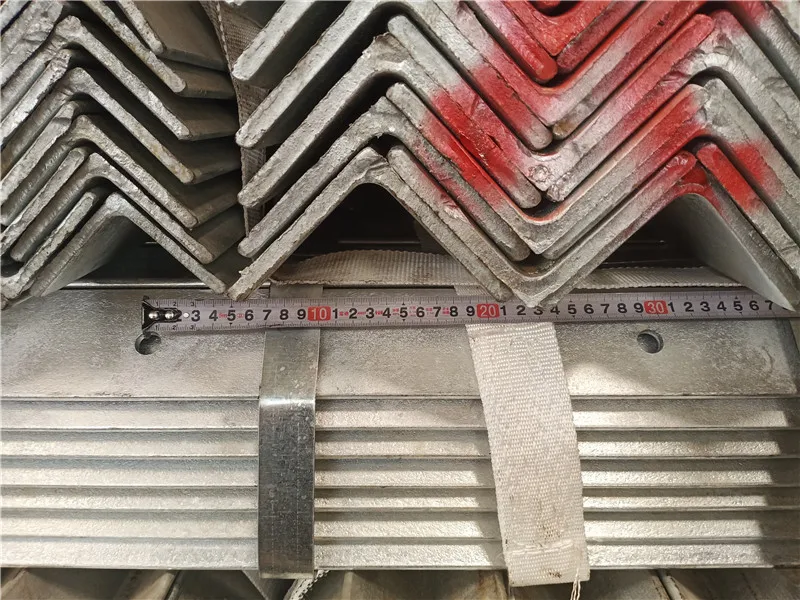 200 x 100 x 10 Steel Angle Iron 200 x 100 x 10 Steel Angle Iron