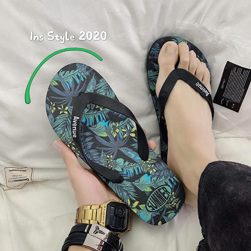 

European and American style Brazilian flip-flops for men beach sandals outdoor fashion and Vietnamese quality rubber slippers
