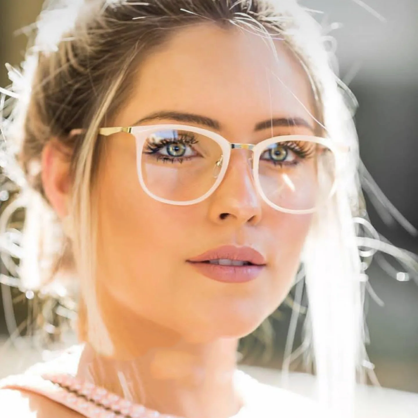 19 时尚复古中性金属眼镜框眼镜女性眼镜椭圆形女性光学眼镜 Buy 女性光学眼镜 金属眼镜架 眼镜眼镜架product On Alibaba Com