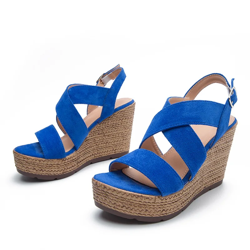 

2022 New Arrivals Ladies Sandals Round Toe Platform Wedge Heel Suede Ladies Fashion Breathable Sandals