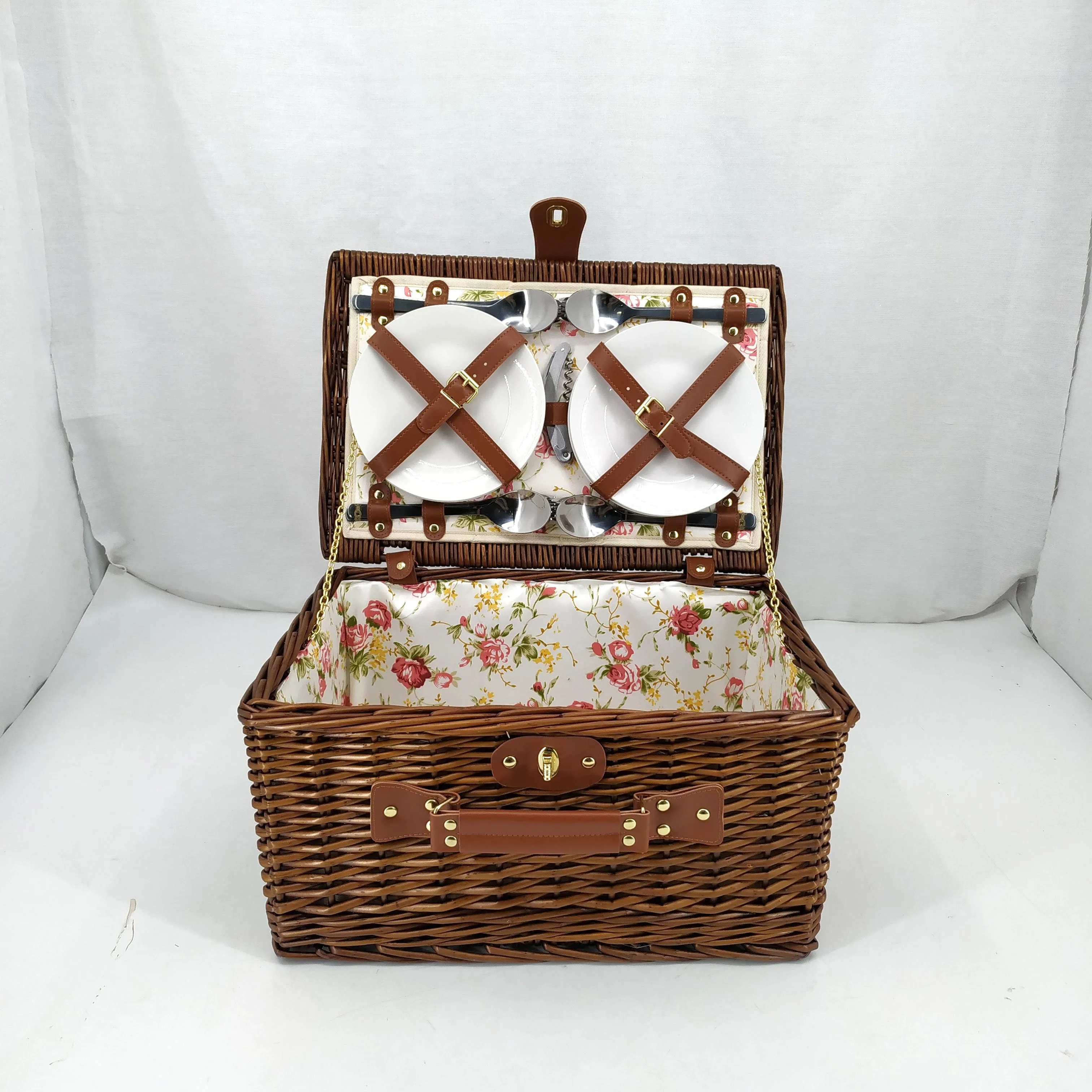 New 4 Willow Picnic Basket For 4 Person Tableware Rattan Outdoor Wicker