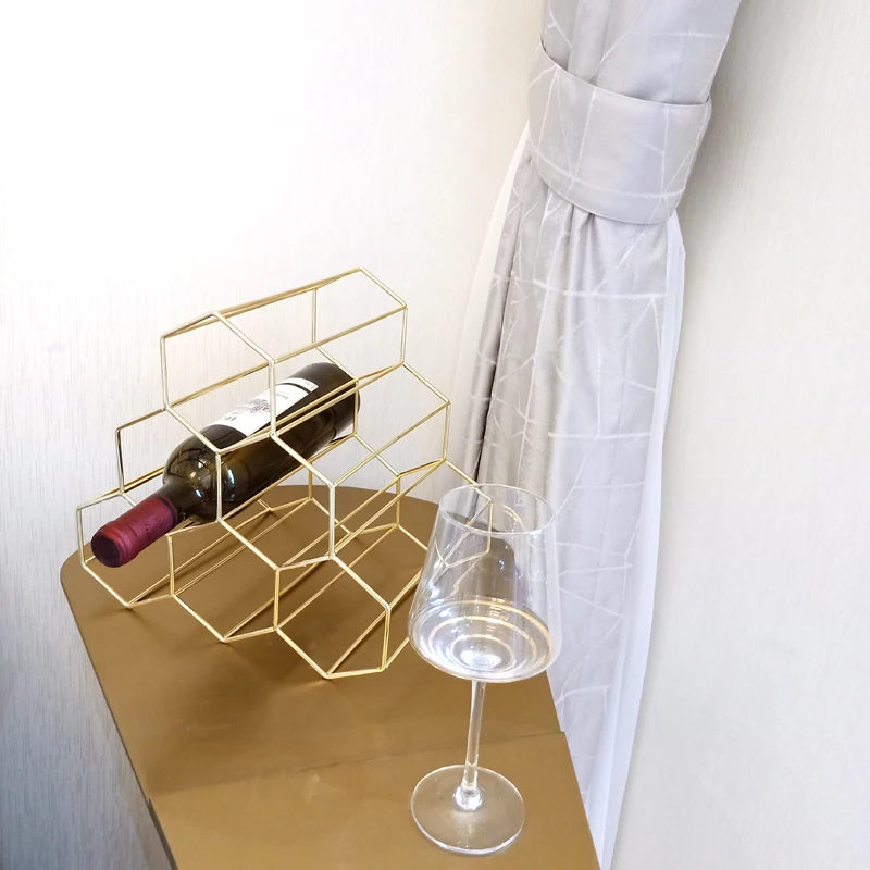 Simple and Fashionable Metal Brushed Gold and Geometric Design AUOKER Metal Wine Bottle Holder Geometric Wine Rack Freestanding 6 Bottle Holder Space Saver Protector for Red & White Wines 