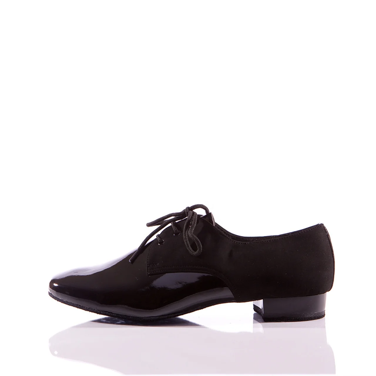 

Size US 4.5-13.5 Heel Height 2.5cm boys Zapatos De Baile Comfortable Black Patent Leather Latin Salsa Dancing Shoes For Men