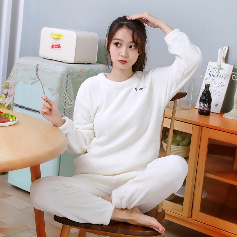 polyester pajamas woman pijamas women  nighty for ladies flannel wholesale polar fleece sleepwear keep warm