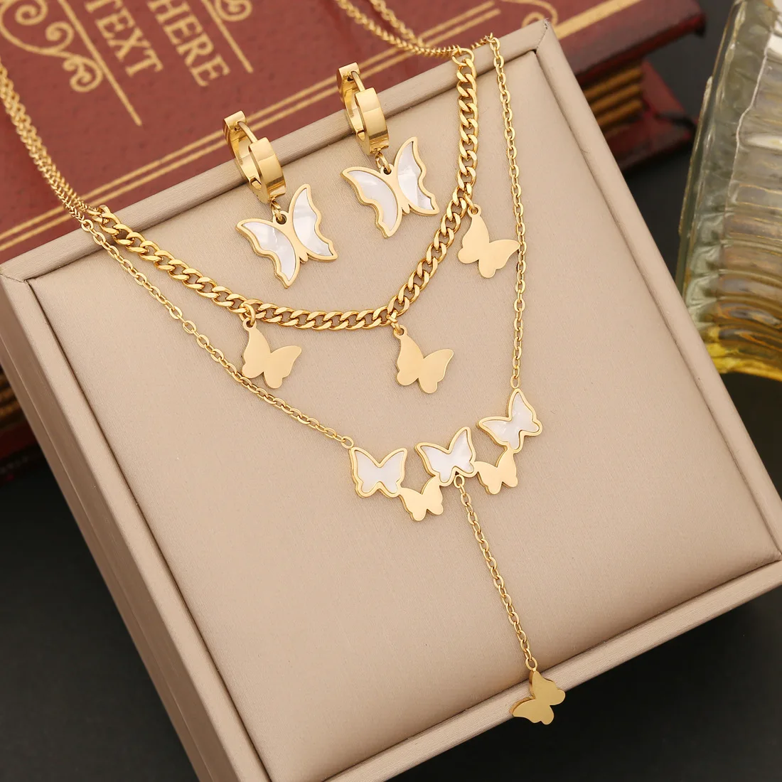 

2023 New Tarnish Proof Stable Color 316L Stainless Steel 18K Gold Plated Shell Butterfly Jewelry Sets For Ladies