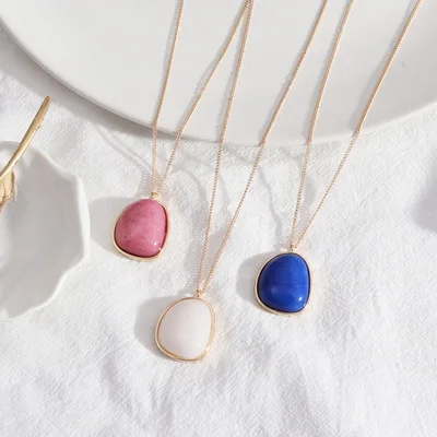 

2021 European New Style Long Geometric Pink Stone Chain Necklaces Blue Natural Stone Pendant Necklaces