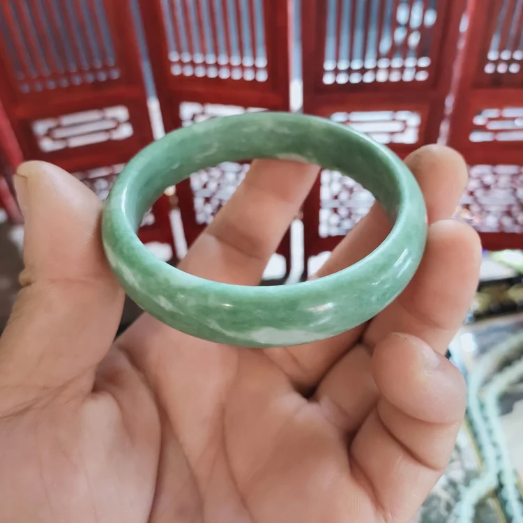 

Wholesale Chinese natural jade green bracelets