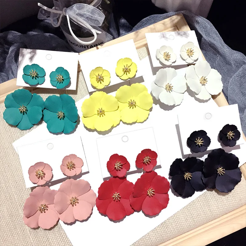 Kaimei 2020 fashion jewelry women petal resin painted earrings 6 colors flower dangle drop earrings for girls korean fashion ear