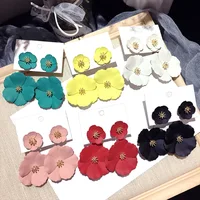 

Kaimei 2020 fashion jewelry women petal resin painted earrings 6 colors flower dangle drop earrings for girls korean fashion ear