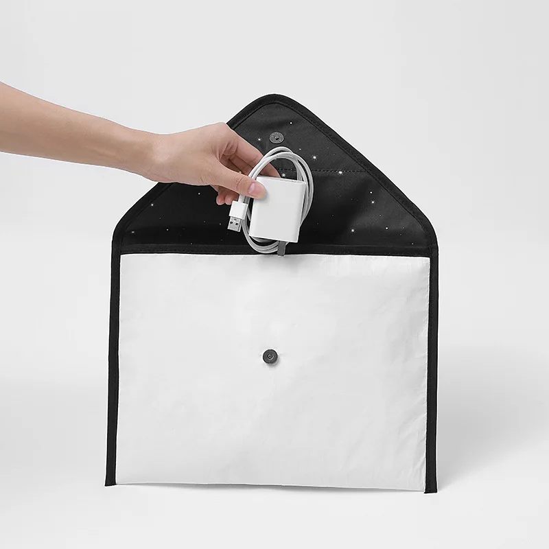 

Custom Simple Waterproof Travel Bag Digital Gadget Storage Bags
