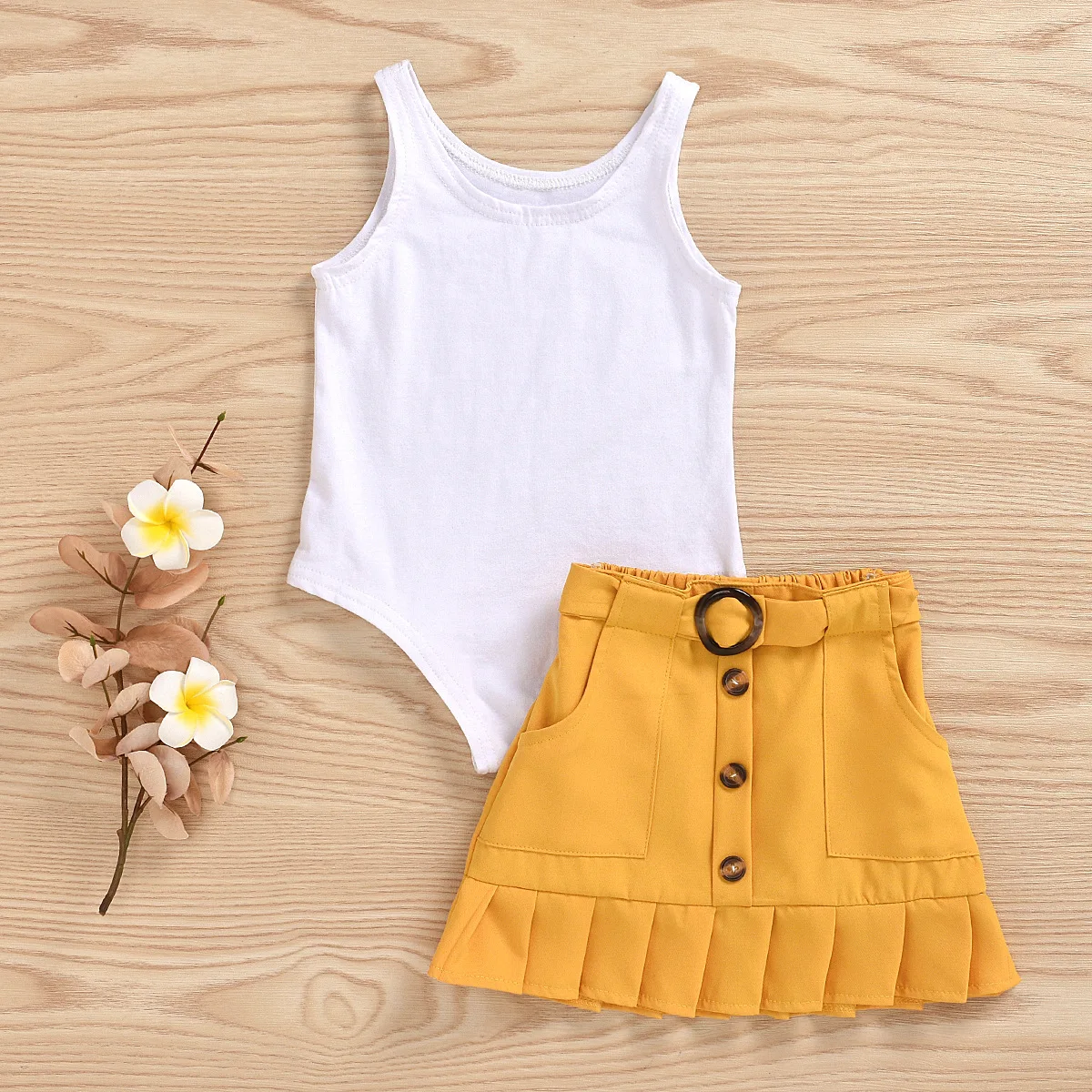 

New Girl Suit Yellow Short Skirt Two Piece Baby Children Wholesale Kids Summer White Tank Romper Skirt Summer Sets Girls