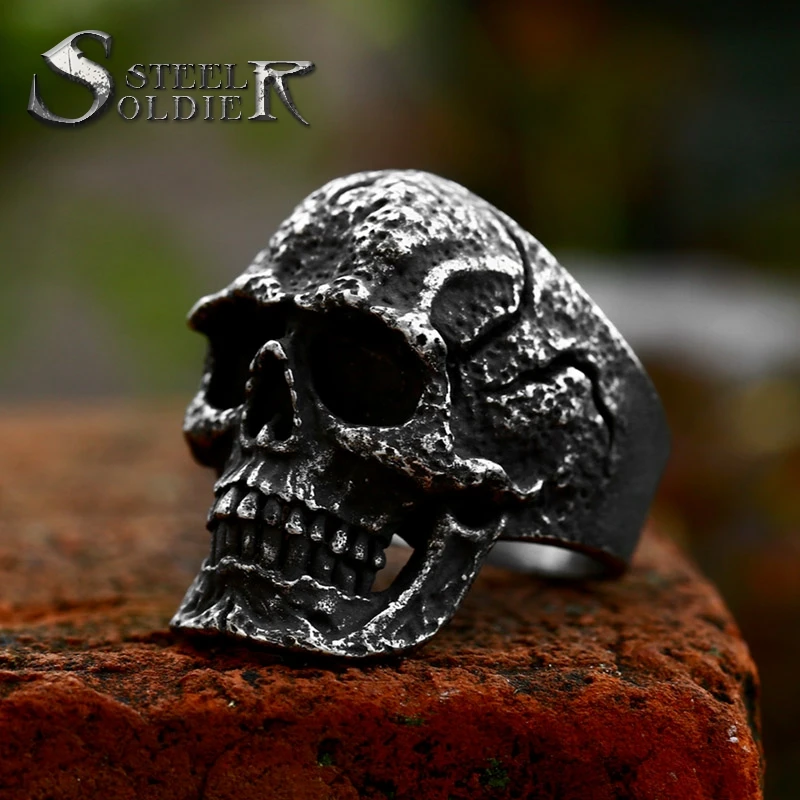 

SS8-1082R New Arrival Stainless Steel Skull Ring Retro Gothic Men's Ring Punk Hip Hop Heavy Jewelry Gift Wholesale