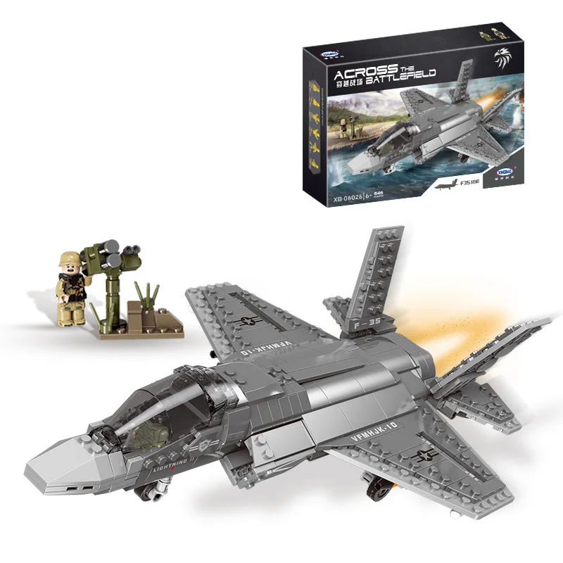 

Xingbao Military Building Blocks 06026 F35 Fighter 646pcs Fighter plane Blocks Bricks for Boys Educational Toys Gifts