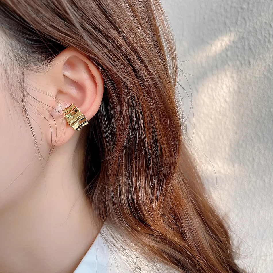 

Simple Design Geometric S925 Silver Cartilage Ear Cuff 18K Gold Plating 925 Sterling Silver Cuff Earring