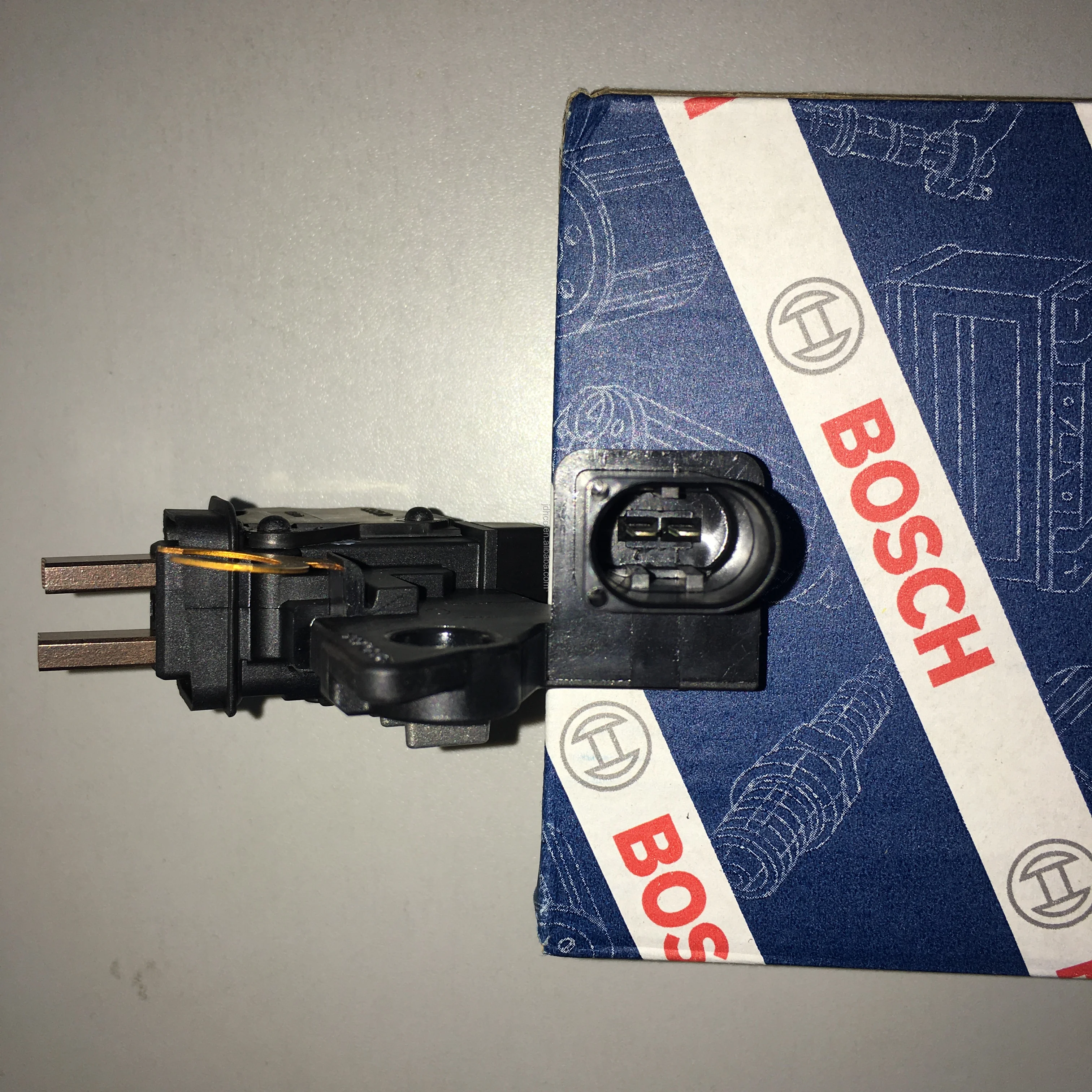 12v Original Alternator Parts Voltage Regulator 7505922 7523059 7540656