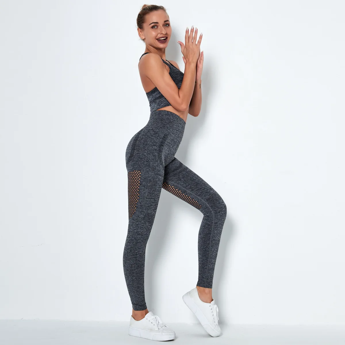 

Women Sports Swearsuit Fitness Sports Bra And Hollow Design Leggings Seamless Gym Yoga Set, Customized colors