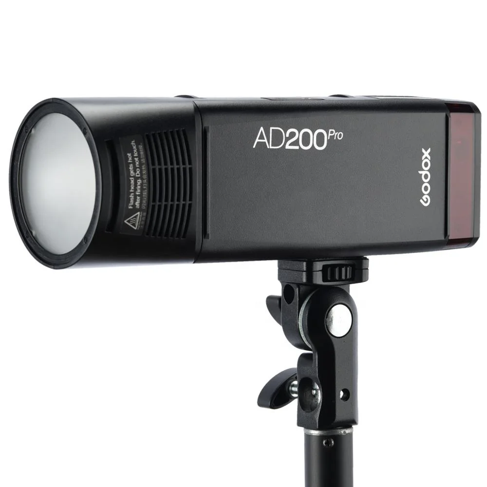 

Godox AD200Pro Outdoor Flash Light Flash lamp photography 200Ws TTL 2.4G 1/8000 HSS 0.01-1.8s Recycling with 2900mAh Battery