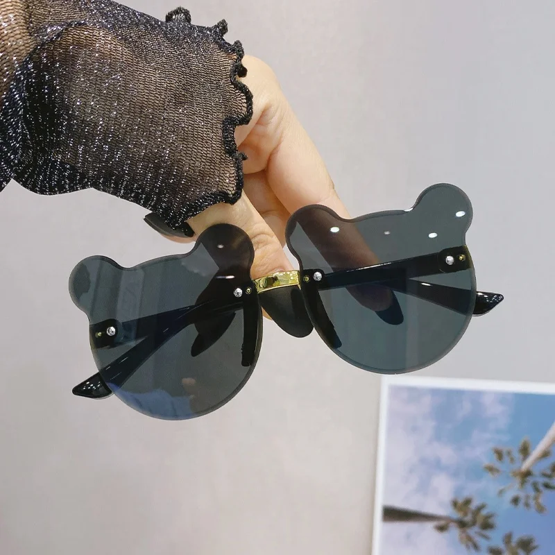 

Wholesale New Arrivals Fashion Kids Toddler Rimless Colorful Bear Frame Sun Shades Sunglasses for Boys and Girls