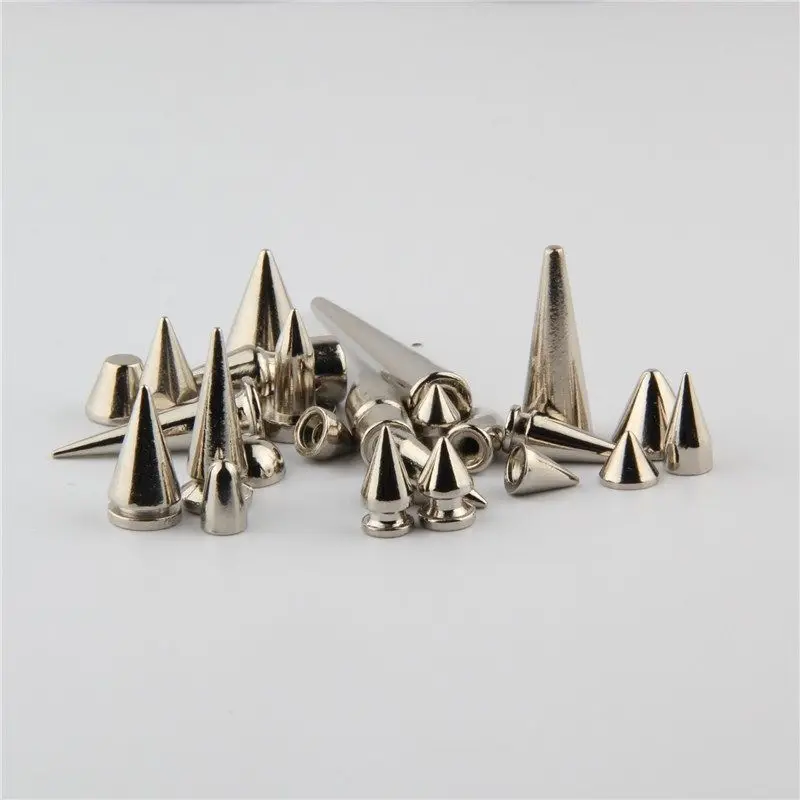 

Vintage Punk Croc Charms Designer Metal Rivets Shoes Charms for Crocs Luxury Cool Unisex Clogs Shoes Accessories Quality