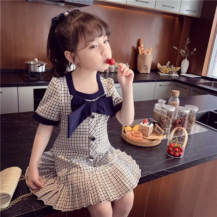 

Girl's Dress 2021 Summer New Children's Retro Plaid Bow Pleated Skirt for girl, Picture shows