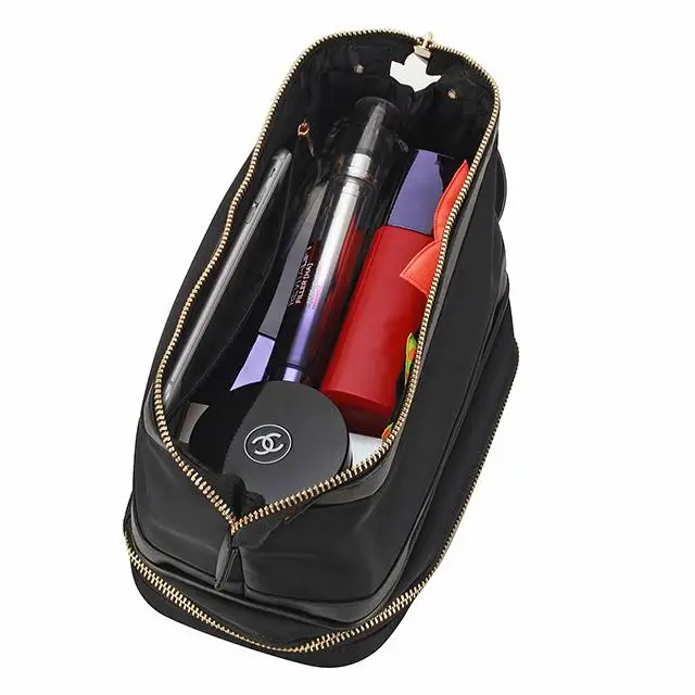 toiletry bag (1).jpg