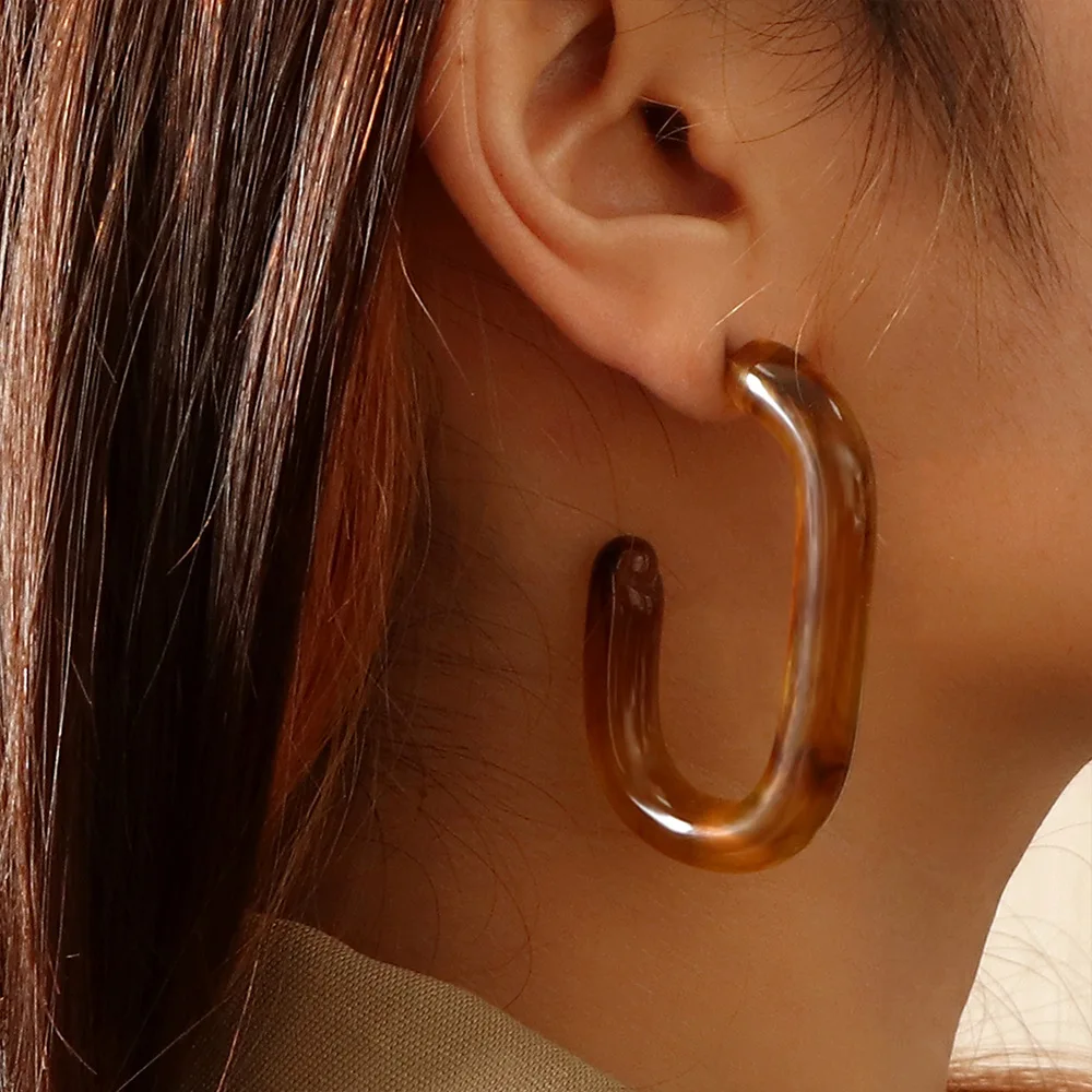 

New Trendy Women Geometric Oval Acrylic Stud Earrings Amber Acrylic U Shape Hoop Earrings, As pictures